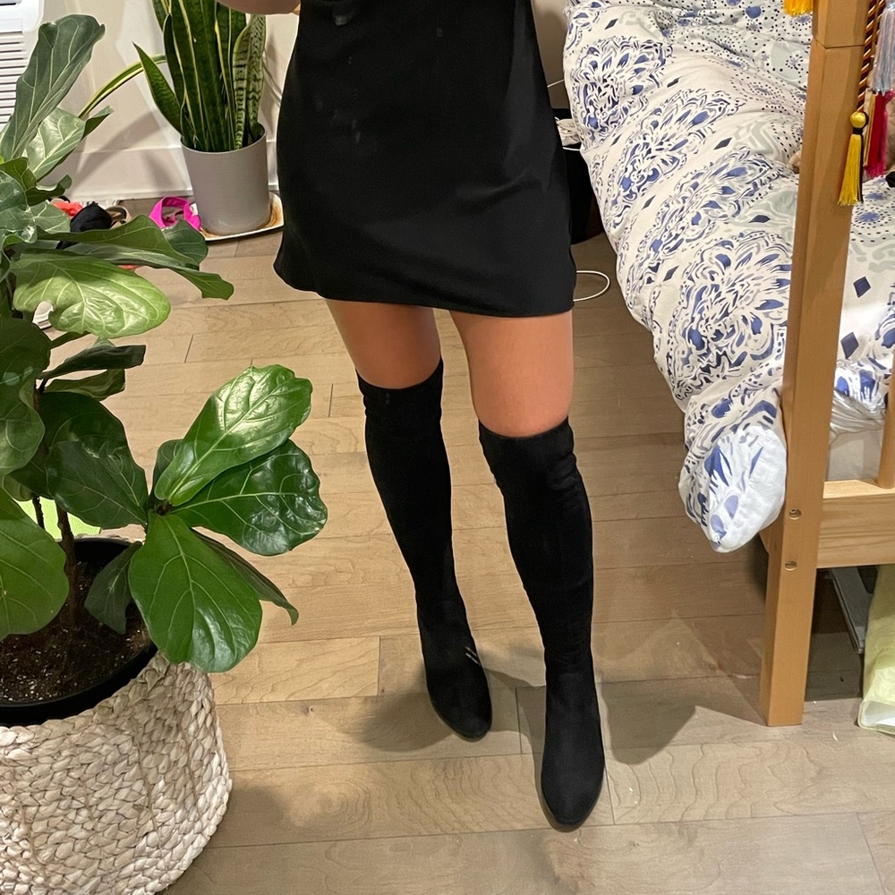 Steve Madden Thigh high suede boots